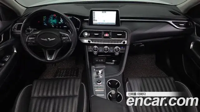 Genesis G70 2020 — ფოტო 27/35