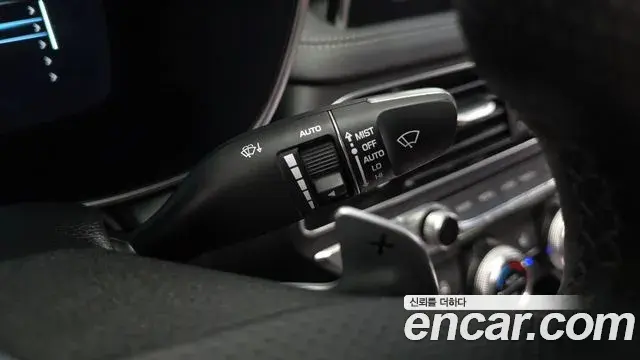Genesis G70 2020 — ფოტო 16/35