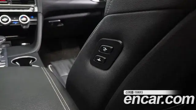 Genesis G70 2020 — ფოტო 30/35