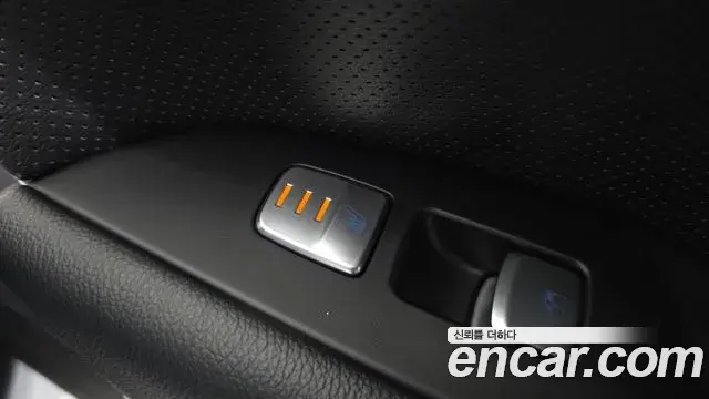 Genesis G70 2020 — ფოტო 33/35