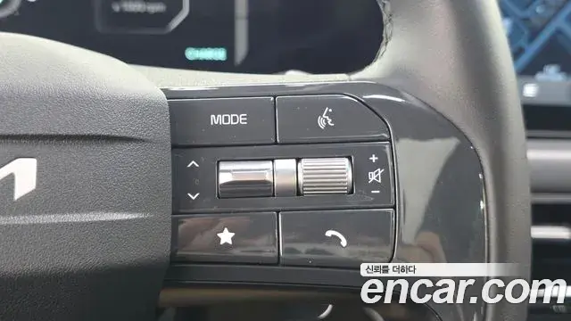 Kia K8 2025 — Photo 4/37