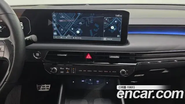 Kia K8 2025 — Photo 17/37