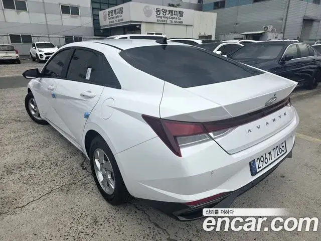 Hyundai Avante 2022 — Фото 6/20