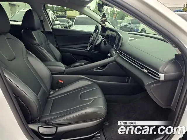 Hyundai Avante 2022 — Фото 15/20