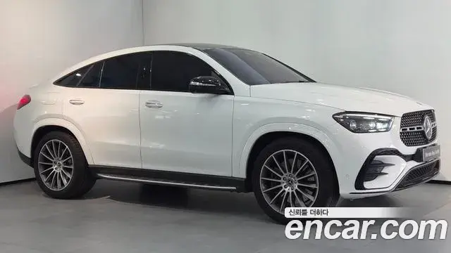 Mercedes-Benz GLE-Class 2026 — Фото 2/20
