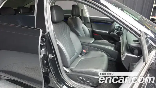 Hyundai Grandeur 2023 — Фото 12/20