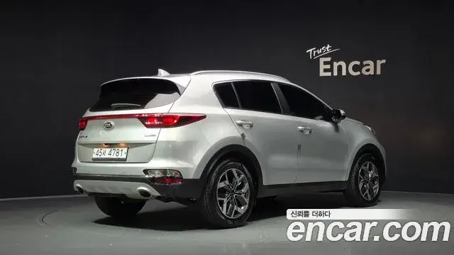 Kia Sportage The Bold 2019 — Фото 2/20