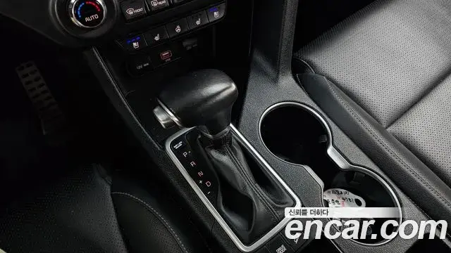 Kia Sportage The Bold 2019 — Фото 9/20