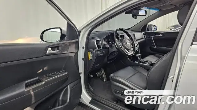 Kia Sportage The Bold 2019 — Фото 10/20