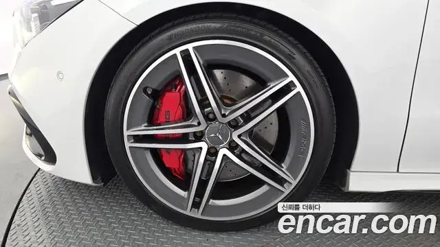 Mercedes-Benz CLA-Class 2021 — Фото 5/20