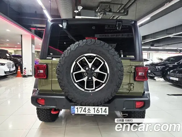 Jeep Wrangler 2025 — Фото 3/17