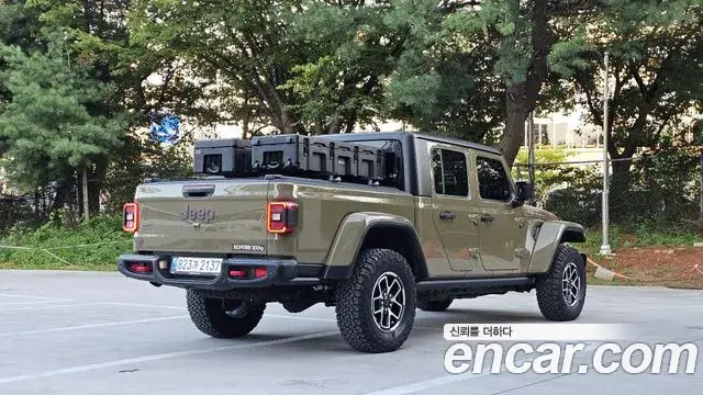 Jeep Gladiator 2025 — Фото 2/20