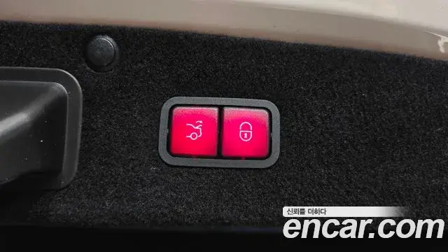 Mercedes-Benz S-Class 2018 — Фото 19/20