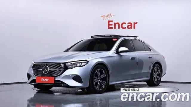Mercedes-Benz E-Class 2024 — Фото 10/20