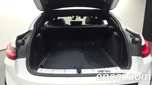 BMW X4 2025 — Фото 20/20
