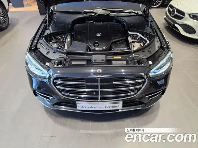 Mercedes-Benz S-Class 2021 — Фото 6/20