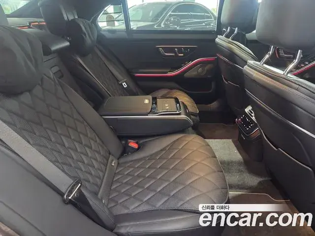 Mercedes-Benz S-Class 2025 — Фото 19/19