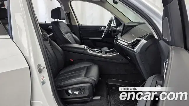 BMW X5 2023 — Фото 11/20