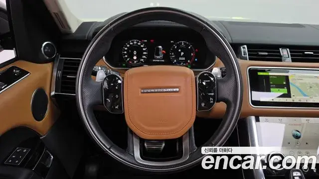 Land Rover Range Rover Sport 2018 — Photo 18/40