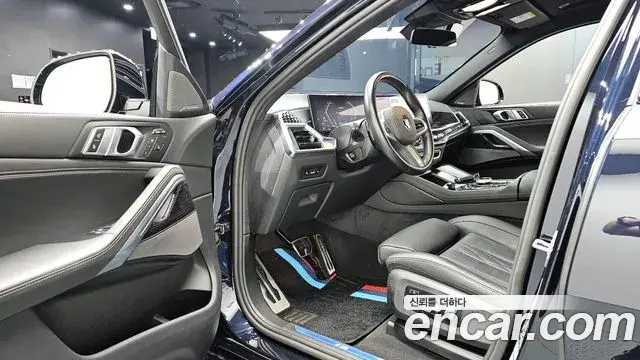 BMW X6 2023 — Фото 10/20