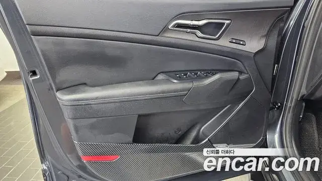 Kia Sportage 2024 — Photo 5/31