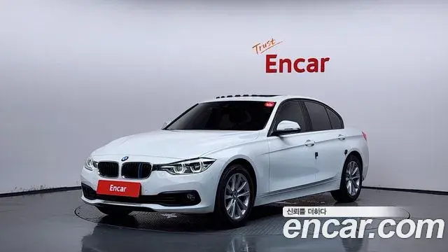 BMW 3 Series 2018 — Фото 1/20