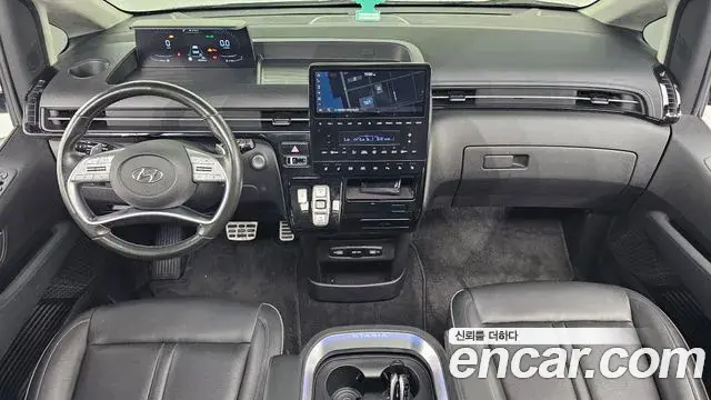 Hyundai Staria 2021 — Фото 7/20