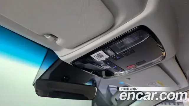 Hyundai Staria 2023 — Фото 18/20