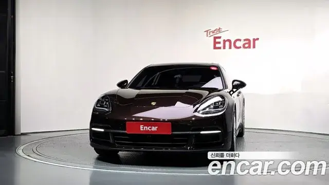 Porsche Panamera 2020 — Фото 3/20