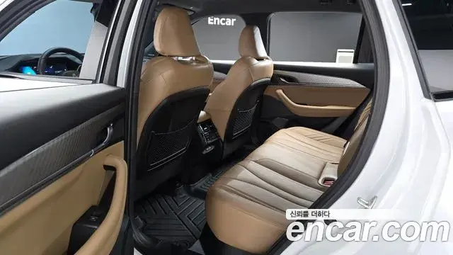 Renault Samsung Grand Koleos 2026 — ფოტო 8/20