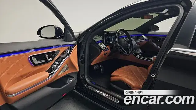 Mercedes-Benz S-Class 2023 — Фото 10/20
