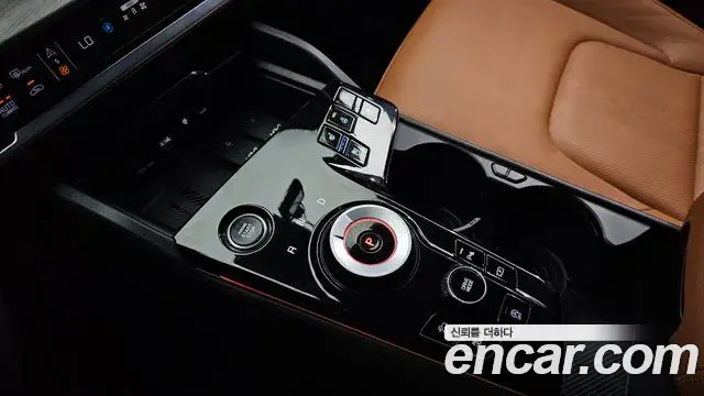 Kia Sportage 2023 — Фото 9/20