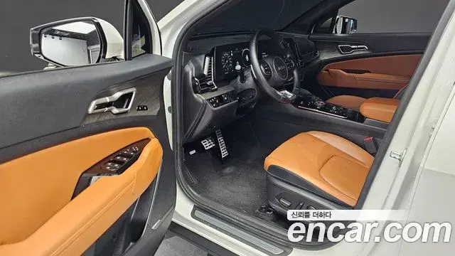 Kia Sportage 2023 — Фото 10/20