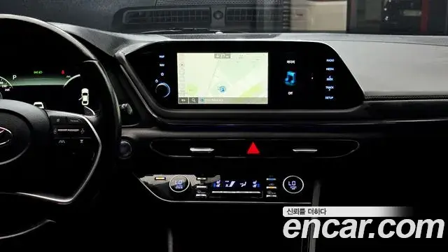 Hyundai Sonata 2022 — Фото 14/20