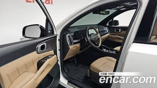 Kia Sorento 2024 — Фото 10/20