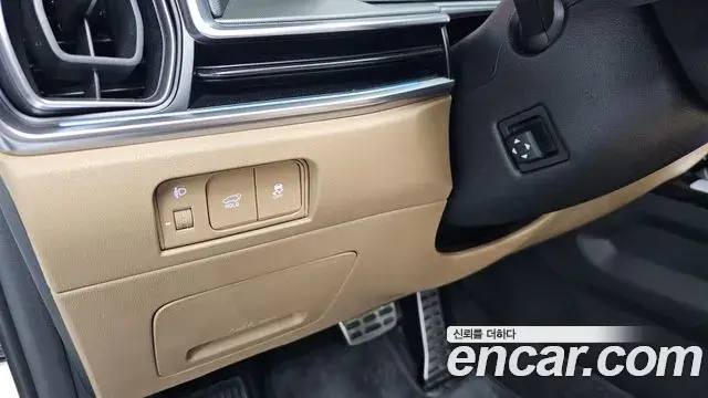 Kia Sorento 2024 — Фото 14/20