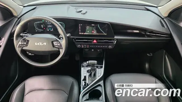 Kia Niro 2022 — Фото 7/20