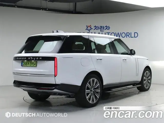 Land Rover Range Rover 2026 — Фото 1/20
