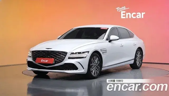 Genesis Electrified G80 2024 — Фото 1/20