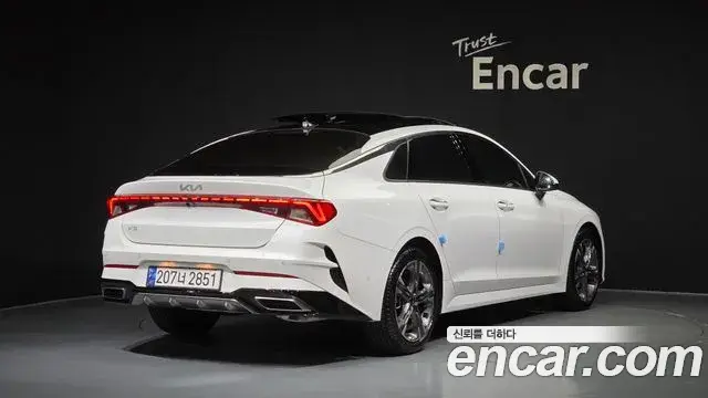 Kia K5 2023 — Şəkil 3/20