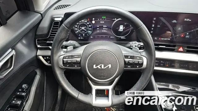 Kia Sportage 2021 — Photo 2/20