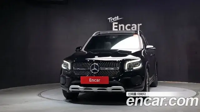 Mercedes-Benz GLB-Class 2021 — Фото 3/20