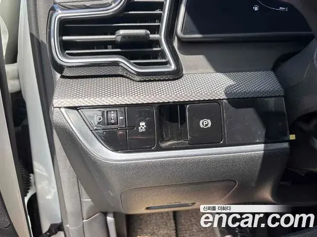 Kia Sportage 2021 — Фото 15/18