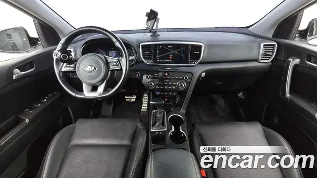 Kia Sportage The Bold 2020 — Фото 7/20