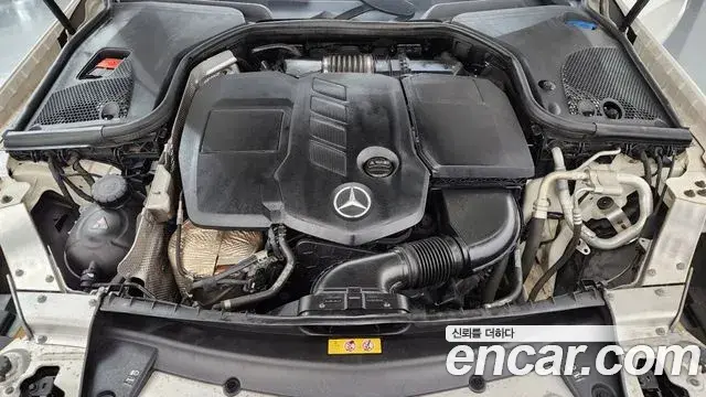 Mercedes-Benz E-Class 2018 — Фото 6/20