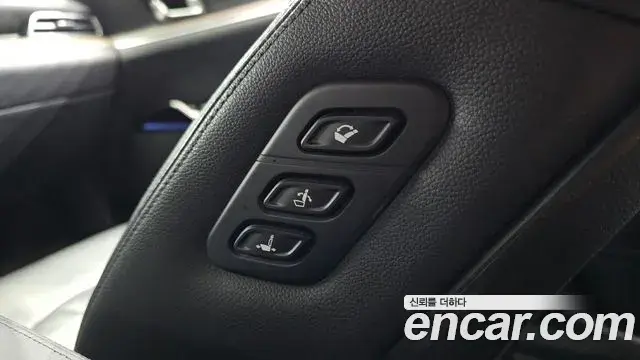 Kia K5 2021 — Photo 3/32