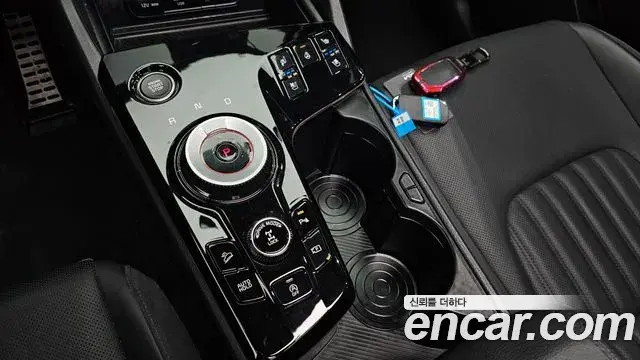 Kia Sportage 2024 — Şəkil 25/33