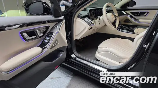 Mercedes-Benz S-Class 2025 — ფოტო 29/31