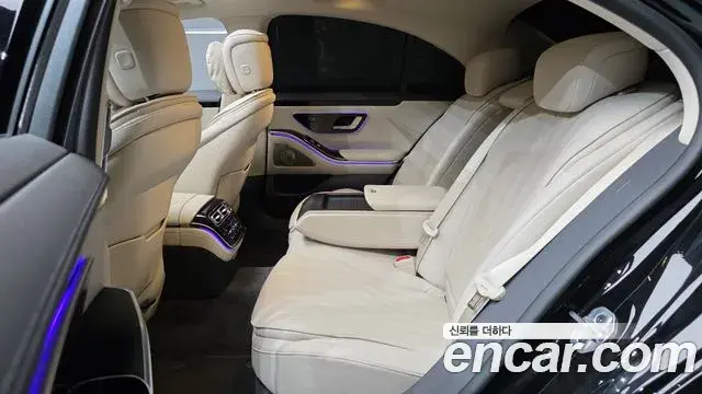 Mercedes-Benz S-Class 2025 — ფოტო 21/31