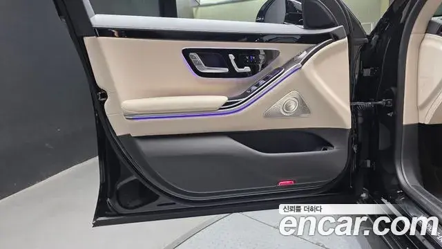 Mercedes-Benz S-Class 2025 — ფოტო 25/31